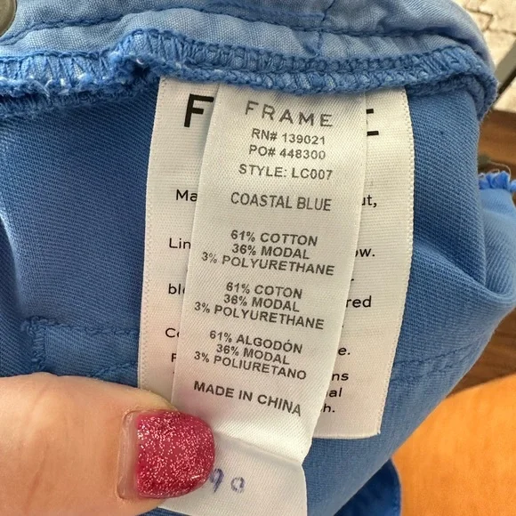 FRAME Le Cutoff Short in Coastal Blue sz: 24 - Picture 7 of 7